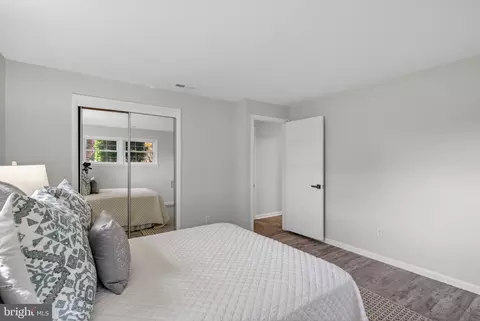 Bedroom - 6535 Old Chesterbrook Rd, Mclean, VA 22101 photo 5 of 8