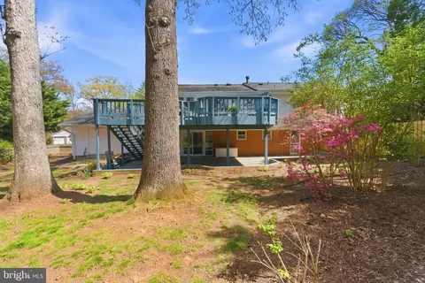 Exterior - 6535 Old Chesterbrook Rd, Mclean, VA 22101 photo 8 of 8