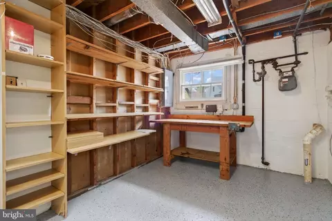 Other - 6535 Old Chesterbrook Rd, Mclean, VA 22101 photo 12 of 13