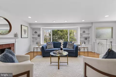 Living - 6535 Old Chesterbrook Rd, Mclean, VA 22101 photo 1 of 7