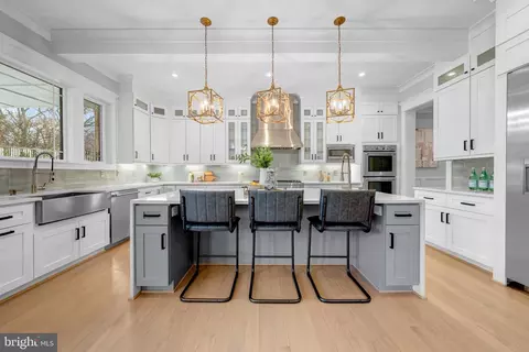 Kitchen - 7022 Hector Rd, Mclean, VA 22101 photo 1 of 10