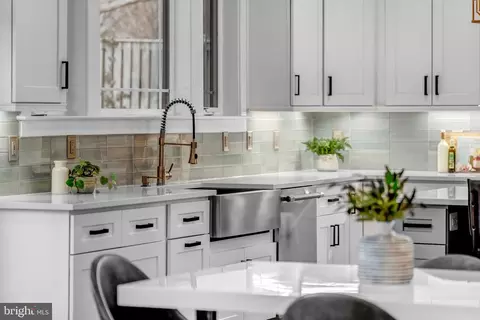 Kitchen - 7022 Hector Rd, Mclean, VA 22101 photo 3 of 10