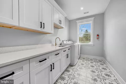Other - 7022 Hector Rd, Mclean, VA 22101 photo 15 of 21