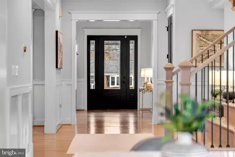 Entry Way - 7022 Hector Rd, Mclean, VA 22101 photo 1 of 18