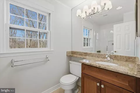 8924 Peoria Ct, Springfield, VA 22153 photo 17