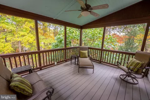 8924 Peoria Ct, Springfield, VA 22153 photo 30