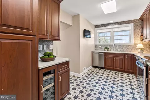 1955 Kirby Rd, Mclean, VA 22101 photo 16