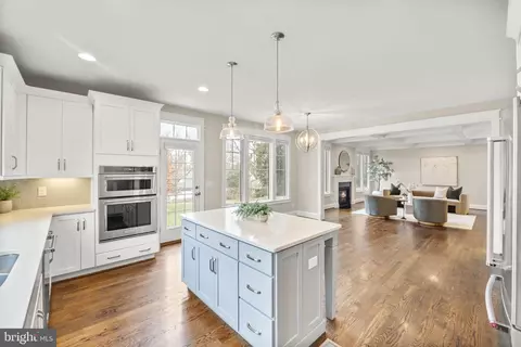 Kitchen - 6712 Dean Dr, Mclean, VA 22101 photo 3 of 3