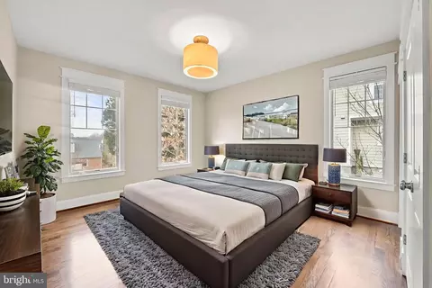 Bedroom - 6712 Dean Dr, Mclean, VA 22101 photo 3 of 17