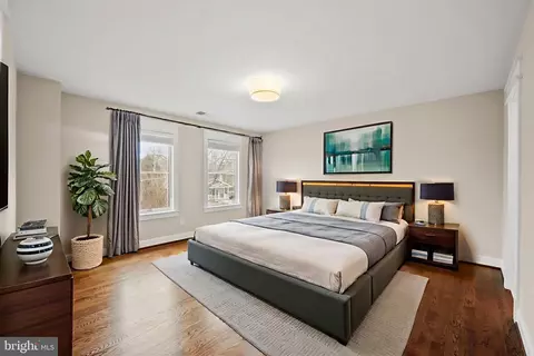 Bedroom - 6712 Dean Dr, Mclean, VA 22101 photo 13 of 17