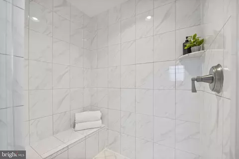 Bath - 6712 Dean Dr, Mclean, VA 22101 photo 3 of 5