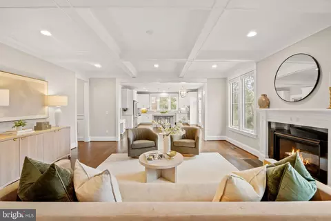 Living - 6712 Dean Dr, Mclean, VA 22101 photo 1 of 5
