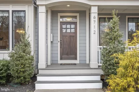 Exterior - 6712 Dean Dr, Mclean, VA 22101 photo 3 of 8