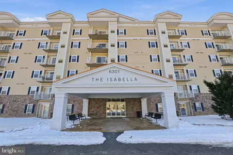6301 Edsall Rd #106, Alexandria, VA 22312