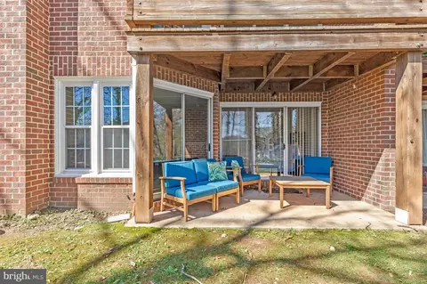 Exterior - 11142 Beaver Trail Ct, Reston, VA 20191 photo 8 of 8