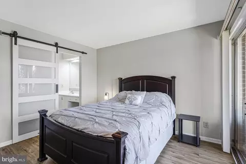 Bedroom - 11142 Beaver Trail Ct, Reston, VA 20191 photo 1 of 2