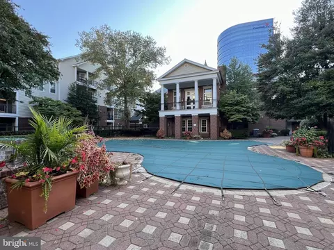 Exterior - 1580 Spring Gate Dr #4111, Mclean, VA 22102 photo 9 of 12