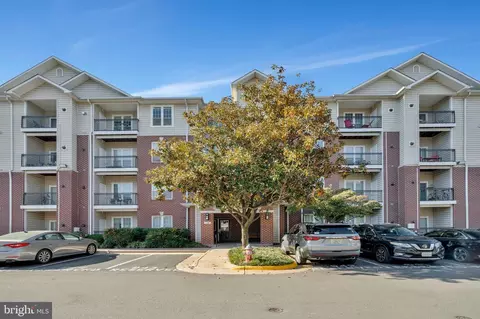 Exterior - 1580 Spring Gate Dr #4111, Mclean, VA 22102 photo 2 of 12