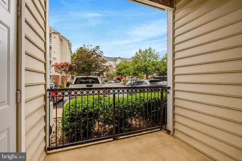 Exterior - 1580 Spring Gate Dr #4111, Mclean, VA 22102 photo 4 of 12