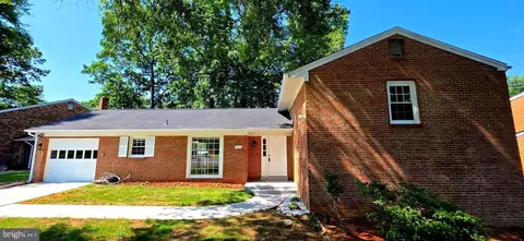 3478 Pence Ct, Annandale, VA 22003