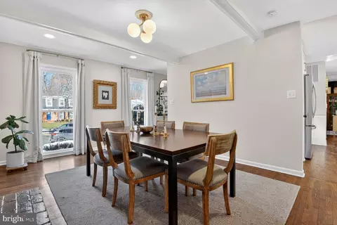 Dining - 8703 Etta Dr, Springfield, VA 22152 photo 2 of 2