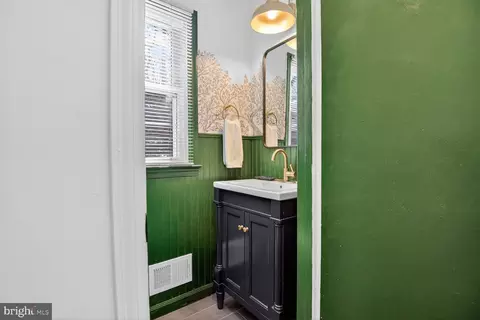 Other - 8703 Etta Dr, Springfield, VA 22152 photo 6 of 8