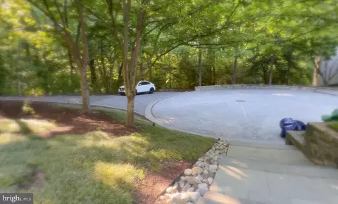 Other - 1100 Crest Ln, Mclean, VA 22101 photo 5 of 38