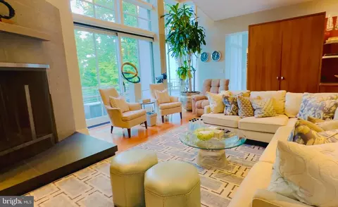 Living - 1100 Crest Ln, Mclean, VA 22101 photo 1 of 3