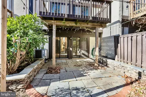 Exterior - 2257 Wheelwright Ct, Reston, VA 20191 photo 3 of 4
