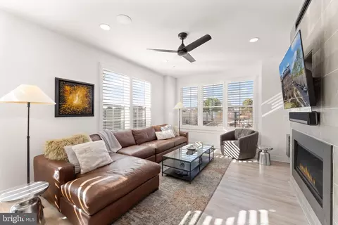 Living - 11256 Faraday Park Dr, Reston, VA 20190 photo 1 of 2