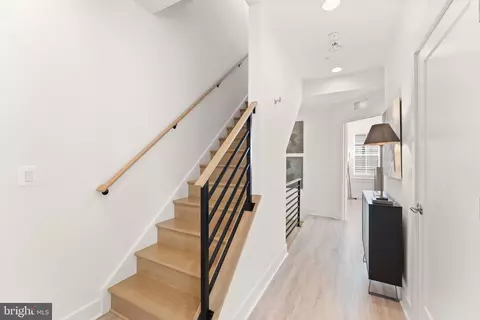 Entry Way - 11256 Faraday Park Dr, Reston, VA 20190 photo 8 of 13