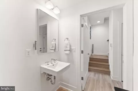 Entry Way - 11256 Faraday Park Dr, Reston, VA 20190 photo 3 of 13