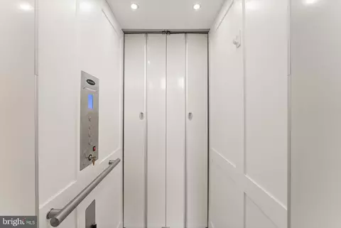 Entry Way - 11256 Faraday Park Dr, Reston, VA 20190 photo 5 of 13