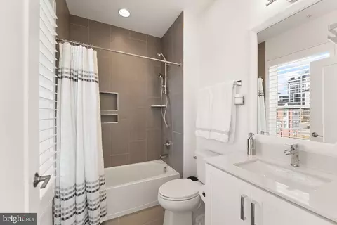 Bath - 11256 Faraday Park Dr, Reston, VA 20190 photo 2 of 3