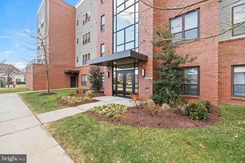 8970 Fascination Ct #412, Lorton, VA 22079