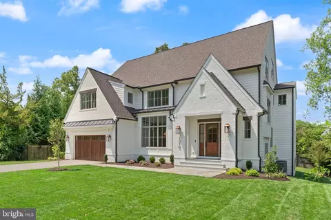 1716 Oak Ln, Mclean, VA 22101