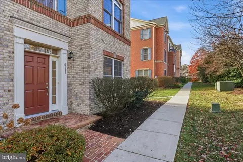 Other - 411 Spring St, Herndon, VA 20170 photo 2 of 19