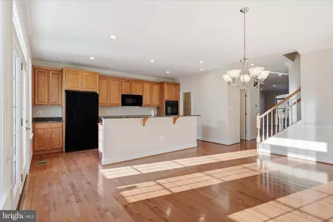 Other - 411 Spring St, Herndon, VA 20170 photo 9 of 19