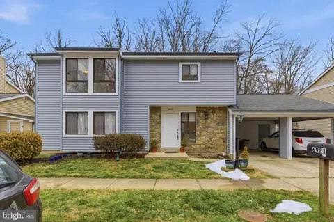 6921 Deer Run Dr, Alexandria, VA 22306