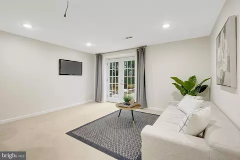 Other - 1827 Post Oak Trl, Reston, VA 20191 photo 5 of 8