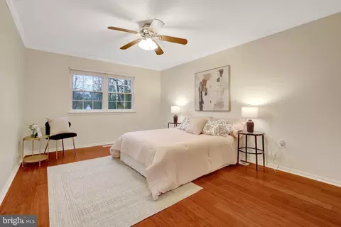 Bedroom - 1827 Post Oak Trl, Reston, VA 20191 photo 1 of 4