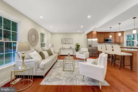 Living - 1827 Post Oak Trl, Reston, VA 20191 photo 1 of 4