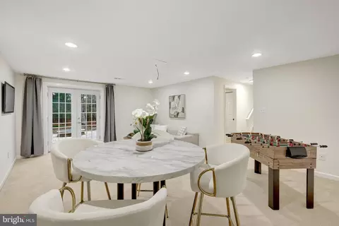 Other - 1827 Post Oak Trl, Reston, VA 20191 photo 6 of 8