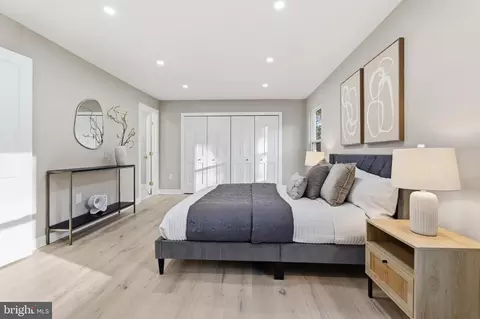 Bedroom - 1840 Post Oak Trl, Reston, VA 20191 photo 2 of 4