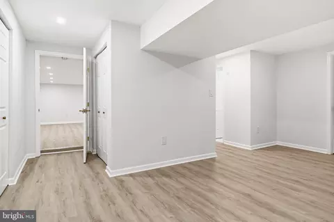 Entry Way - 1840 Post Oak Trl, Reston, VA 20191 photo 4 of 4