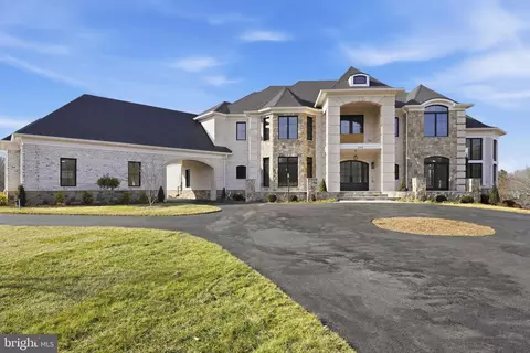 396 Still Pond Run, Great Falls, VA 22066