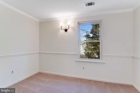 Bedroom - 4524 Samuels Pine Rd, Chantilly, VA 20151 photo 3 of 6