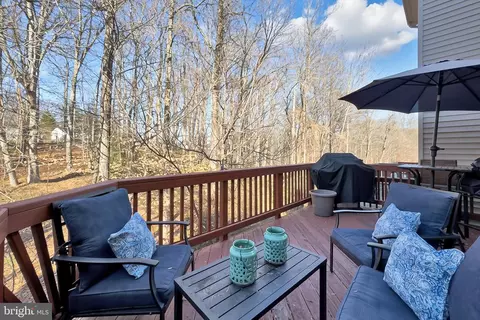 Exterior - 8445 Carmela Cir, Springfield, VA 22153 photo 5 of 8