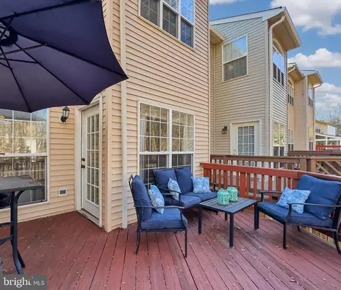 Exterior - 8445 Carmela Cir, Springfield, VA 22153 photo 7 of 8