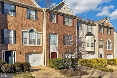 Exterior - 8445 Carmela Cir, Springfield, VA 22153 photo 2 of 8